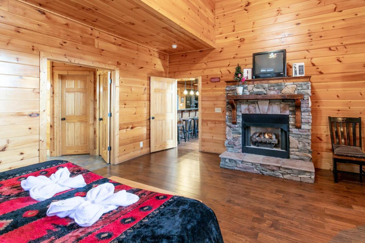 Smokystays 6 Bedroom Cabin Pigeon Forge Esterno foto